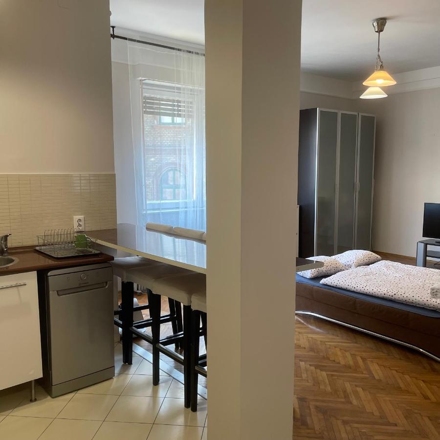 Elizabeth Bridge With Gellert-Hill View Apartment Будапеща Екстериор снимка